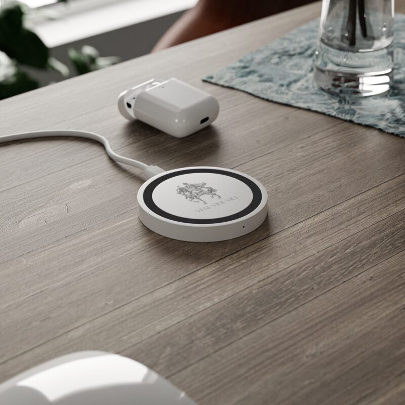 Veni Vidi Vici | Julius Caesar Horseback Wireless Charging Pad - Image 3